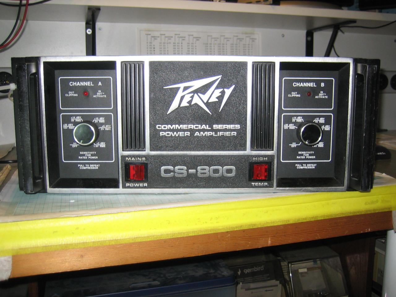 Peavey CS-800 Eindversterker