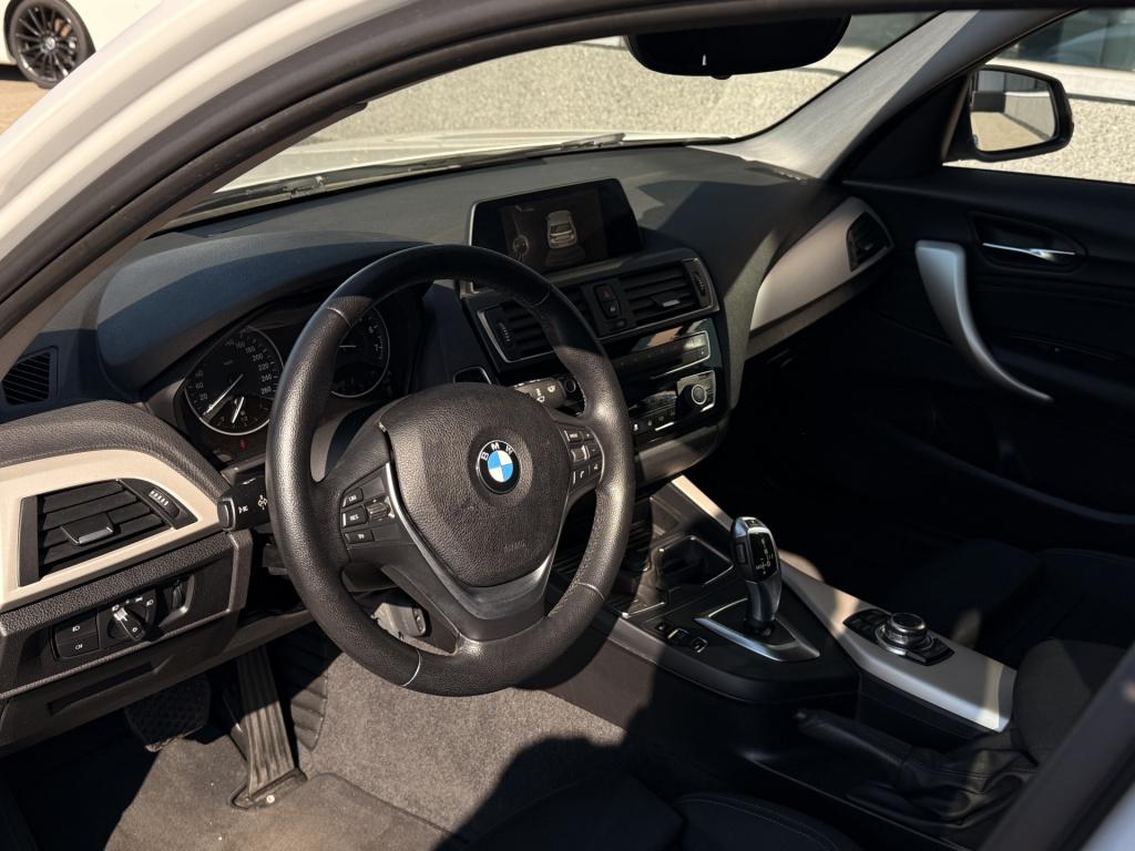 BMW 1 Serie 118i ede corporate lease essential | cruise | navi | led | 18 i