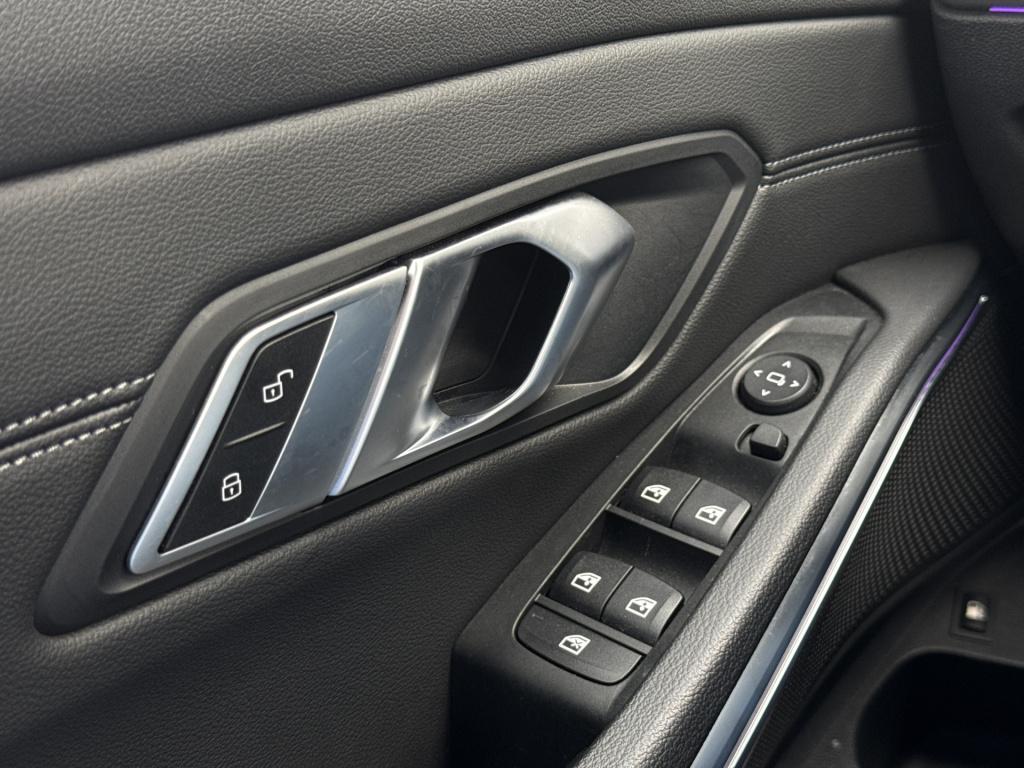 BMW 3-serie 320e m sport business edition plus | m performance | leder | la