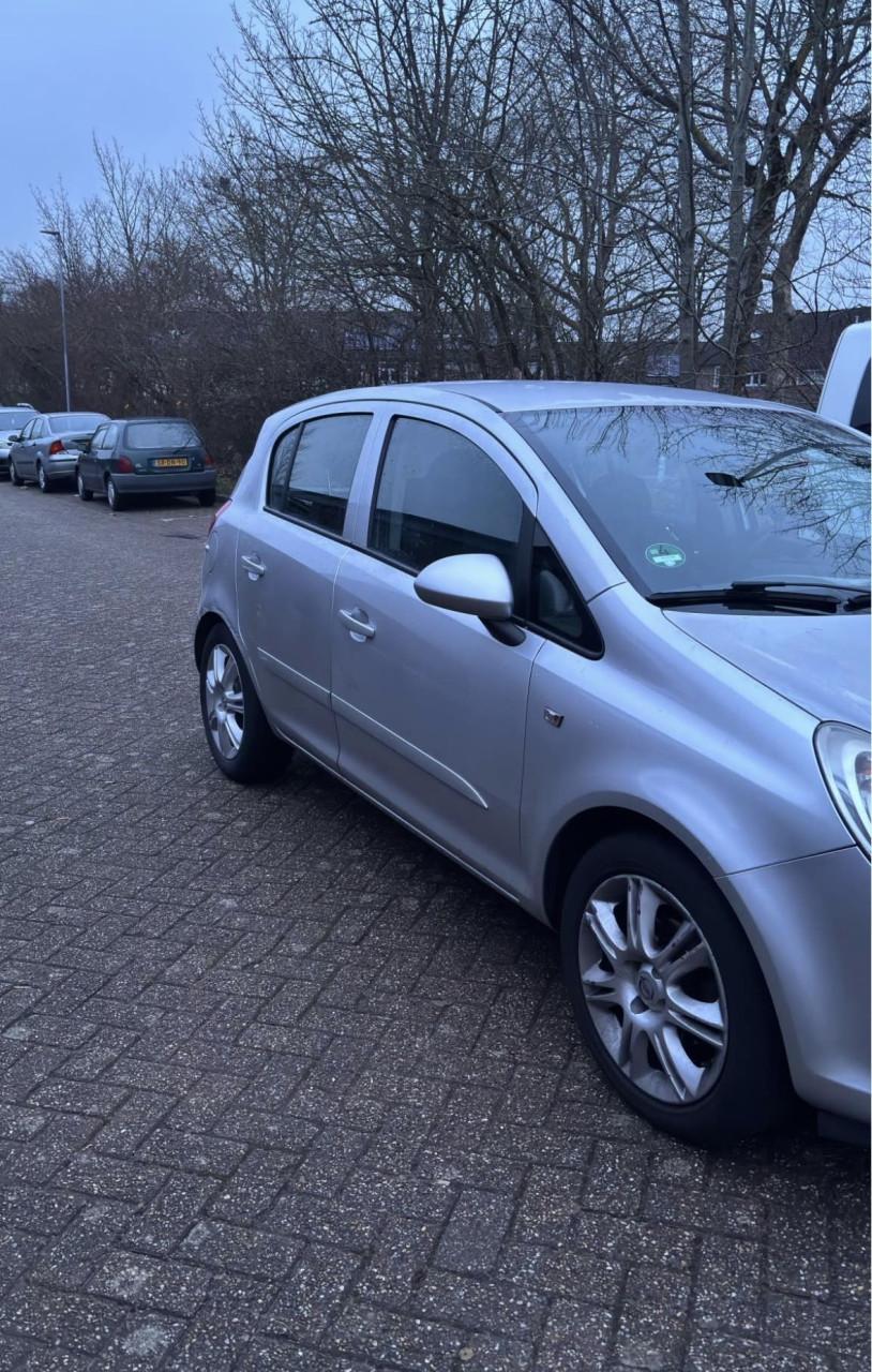 Opel Corsa 1.2 Benzine