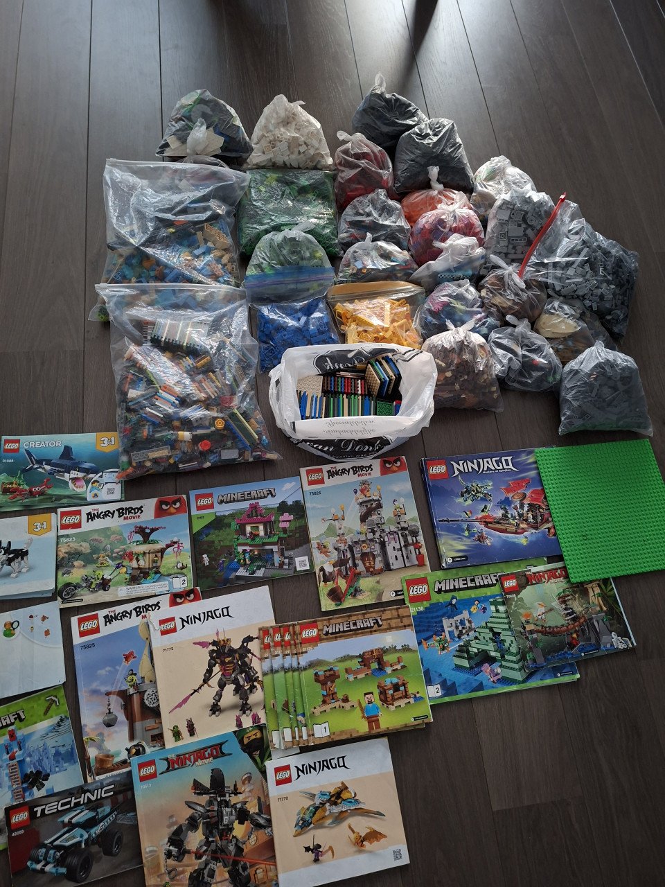 Partij lego (meer lego dan boekjes)