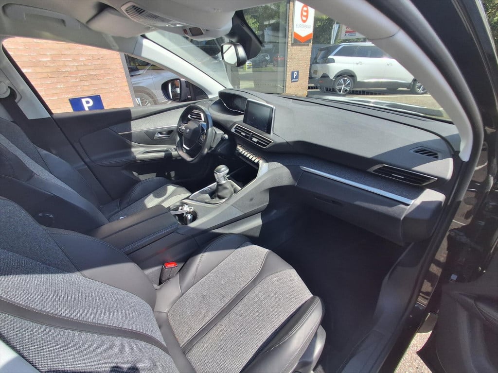Peugeot 3008 1.2 pt 130pk s&s allure navigatie | apple carplay & android au
