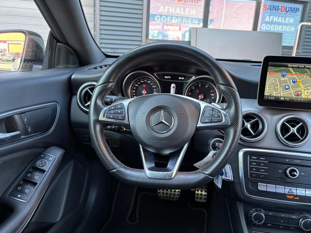 Mercedes-Benz Cla shooting brake 180 amg night edition plus
