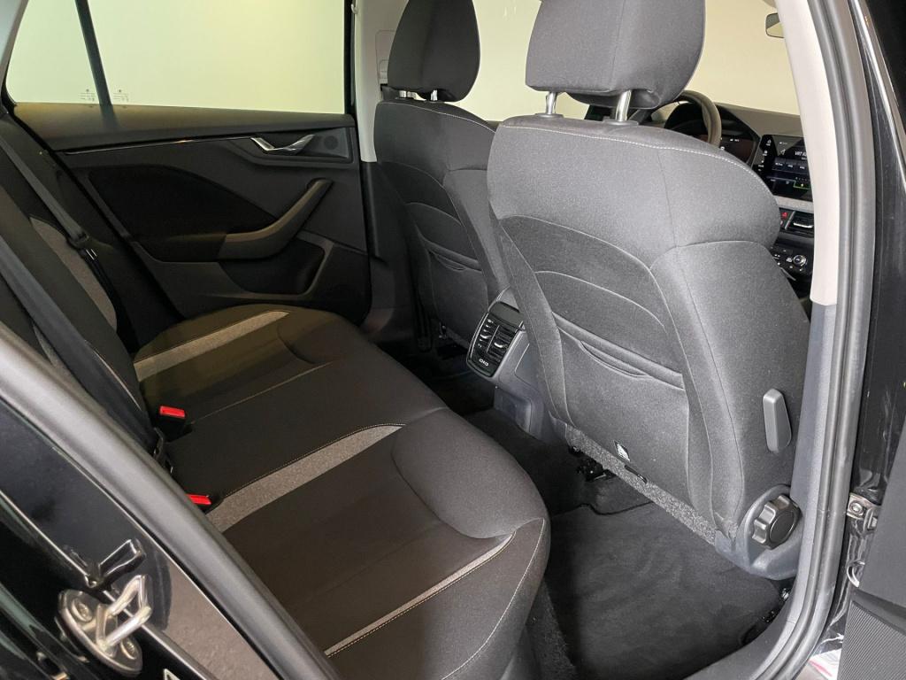 Skoda Kamiq 1.0 tsi business edition