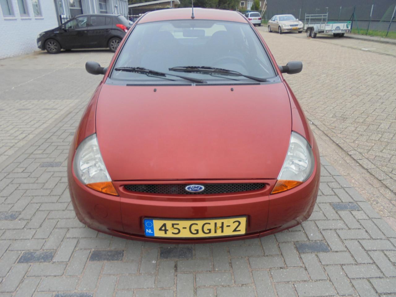 Ford Ka 1.3 Cool & Sound Bouwjaar 2008 tweede eigenaar € 1250
