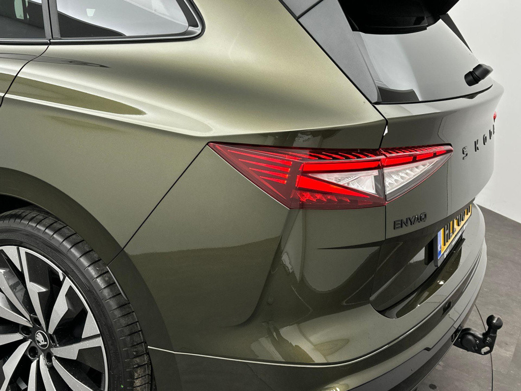Skoda Enyaq Iv sportline elektromotor 210 kw / 286 pk suv elektri