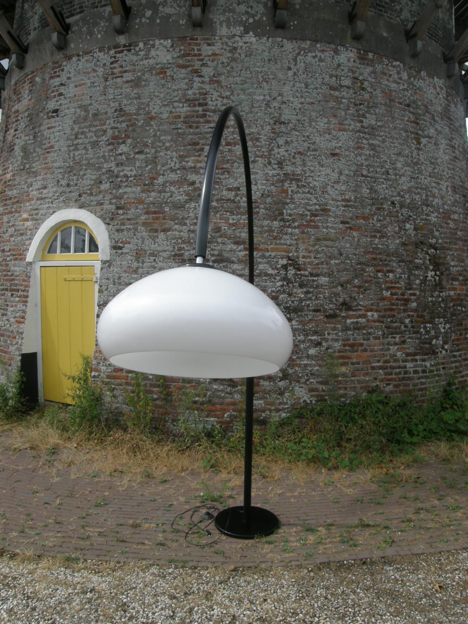 Oude vintage booglamp
