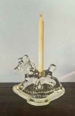 Vintage glazen kaarsenhouder hobbelpaard