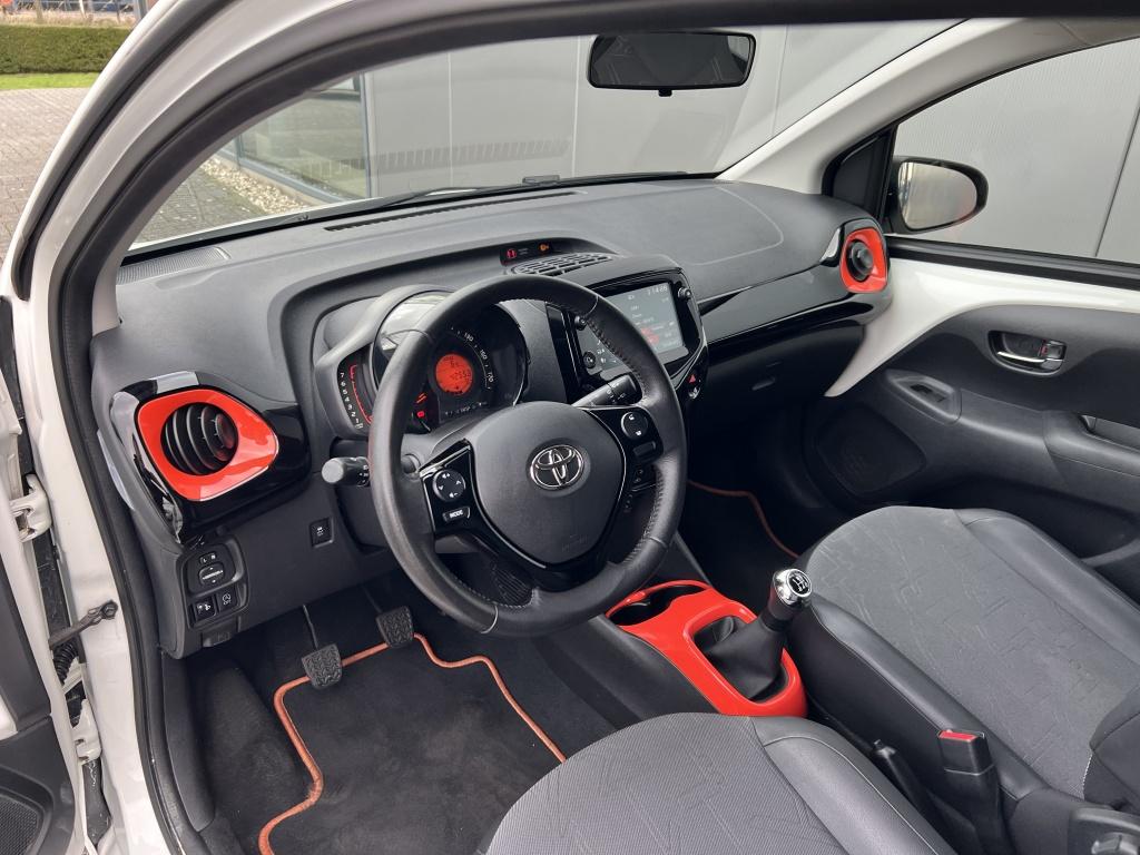 Toyota Aygo 1.0 vvt-i x-otic cabrio