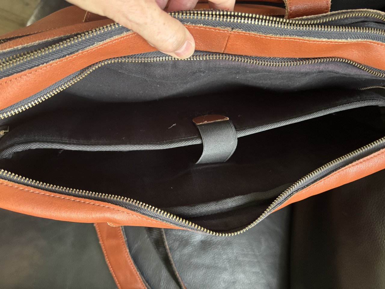 Lederen laptoptas