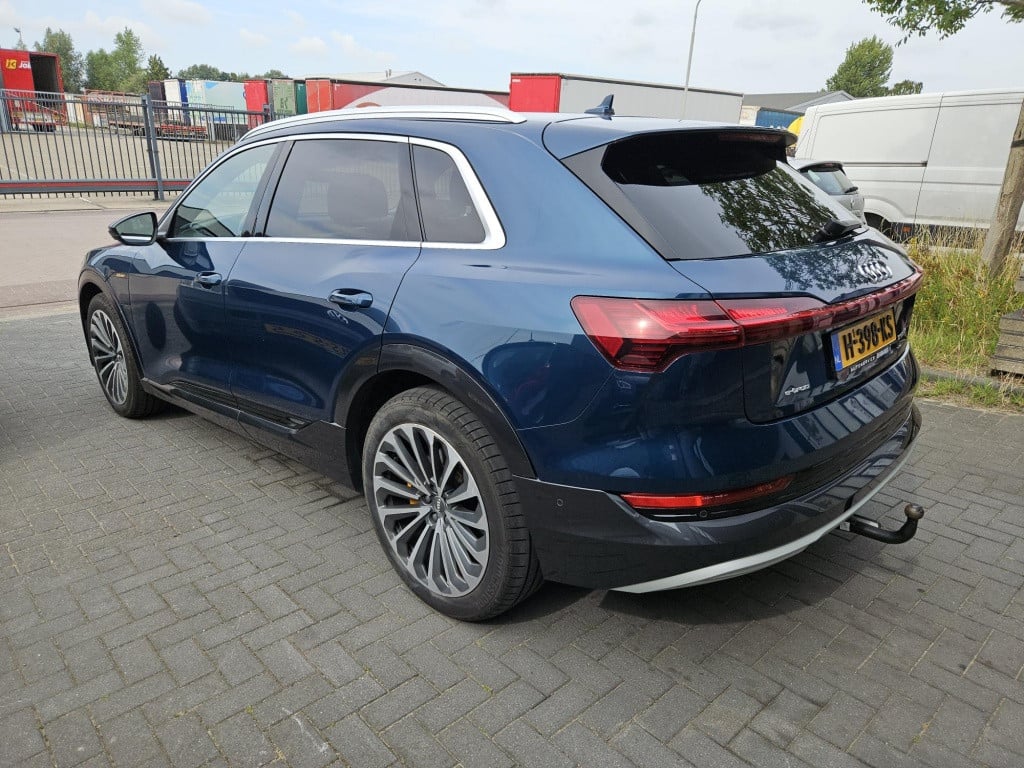 Audi E-tron 55 q adv pl s pano, b&o, hud, leer, matrix
