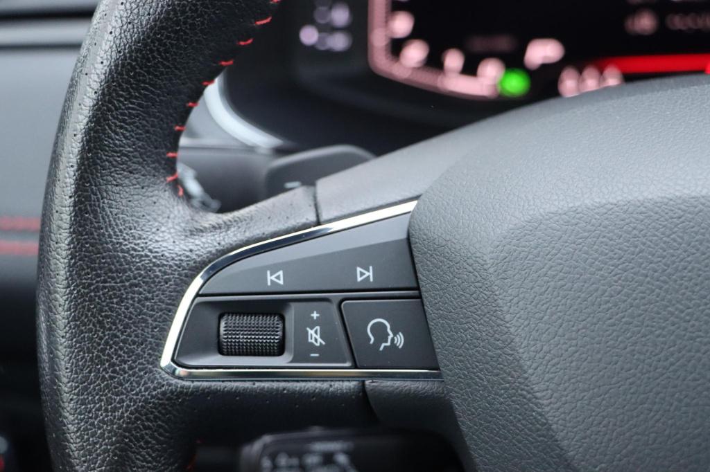 Seat Ibiza 1.0 tsi fr business intense beats 115pk dsg7