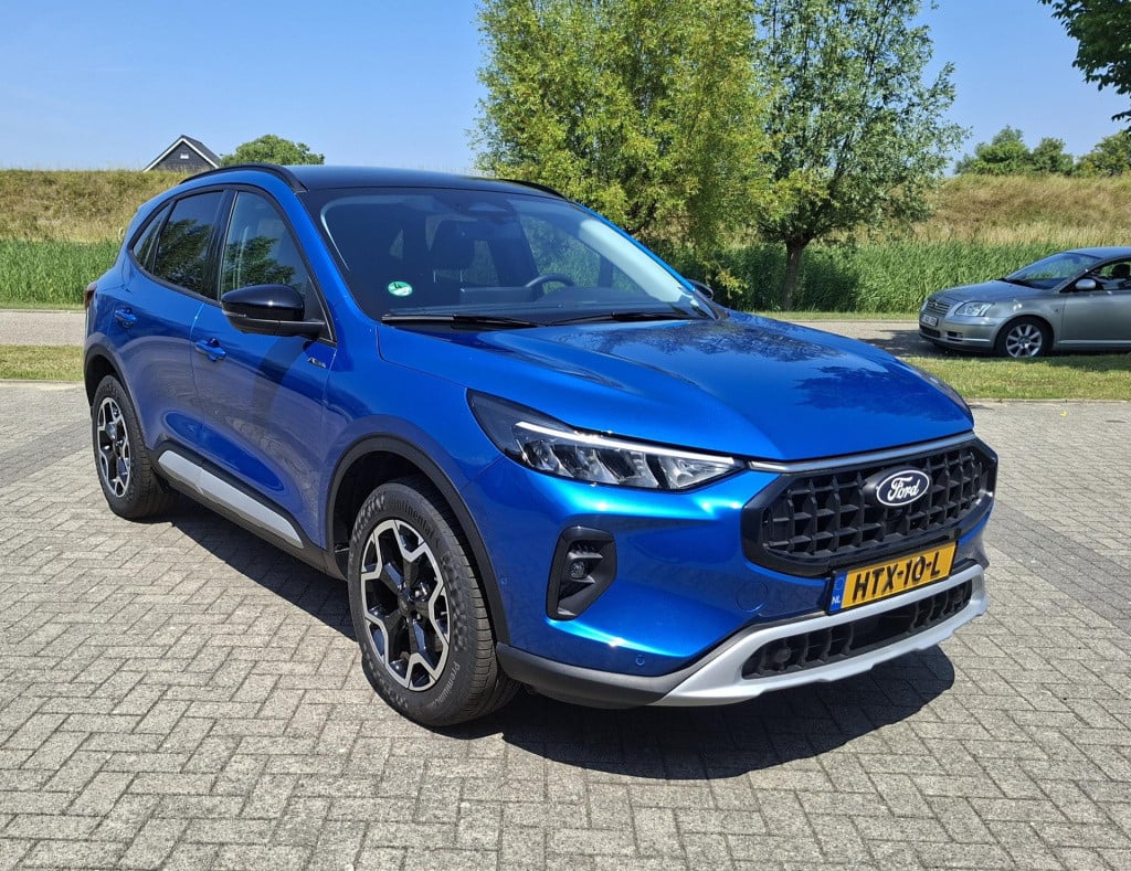Ford Kuga 2.5 phev active x