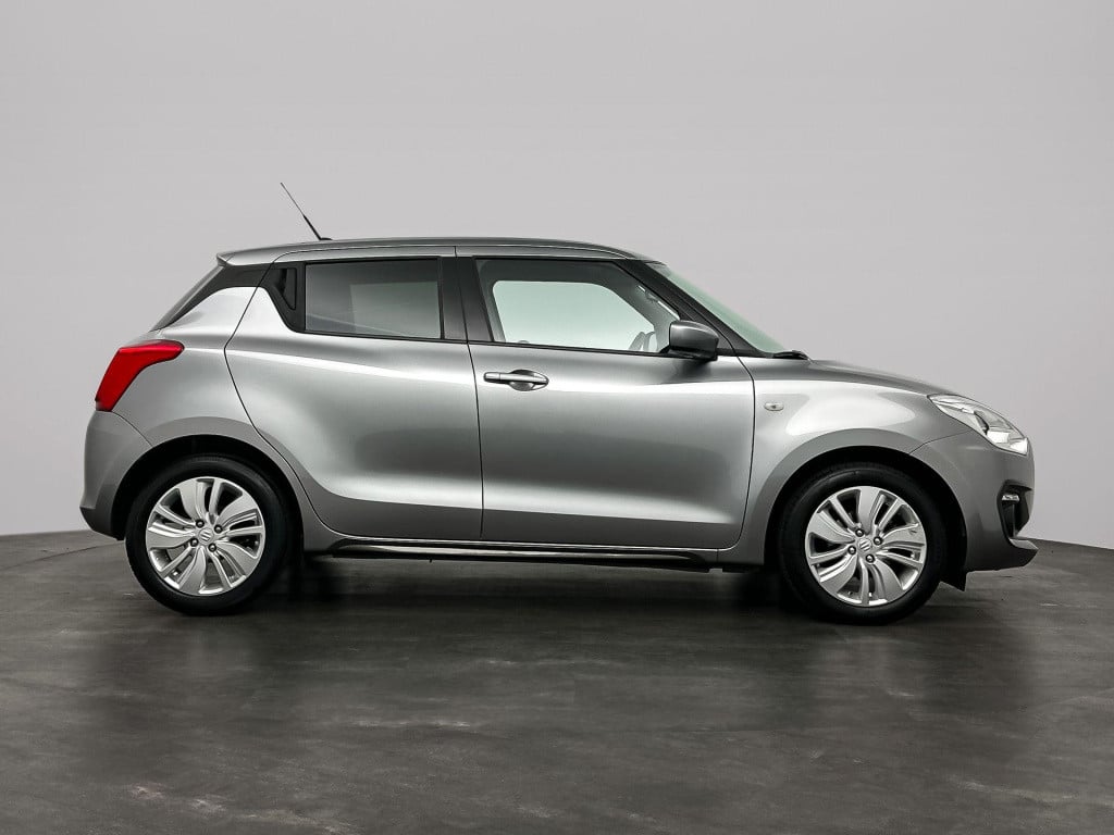 Suzuki Swift 1.2 select | stoelverwarming | navigatie | bluetooth | airco |