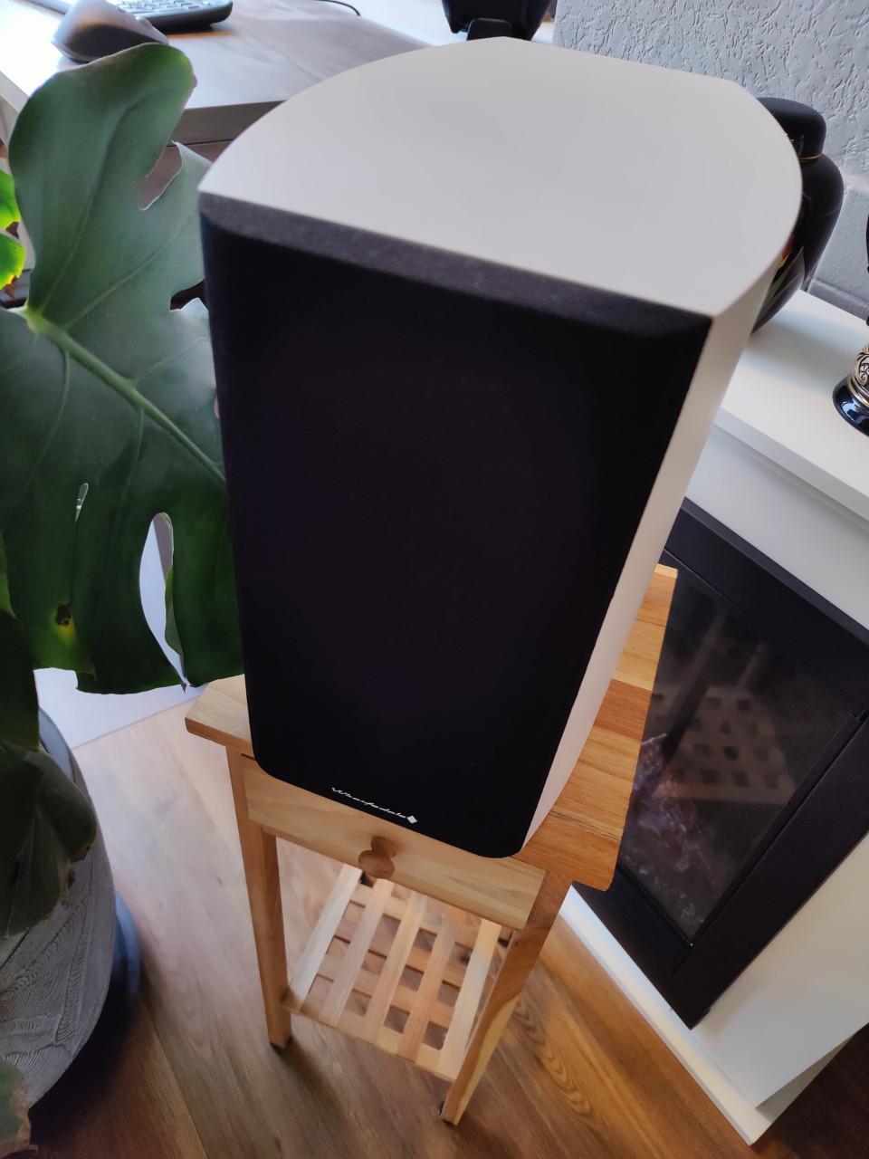 3x speakers wit Wharfedale