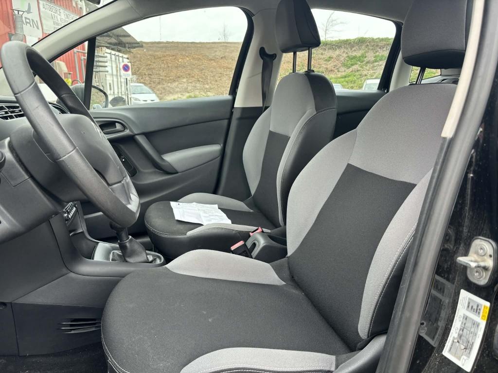 Citroen C3 1.0 vti attraction