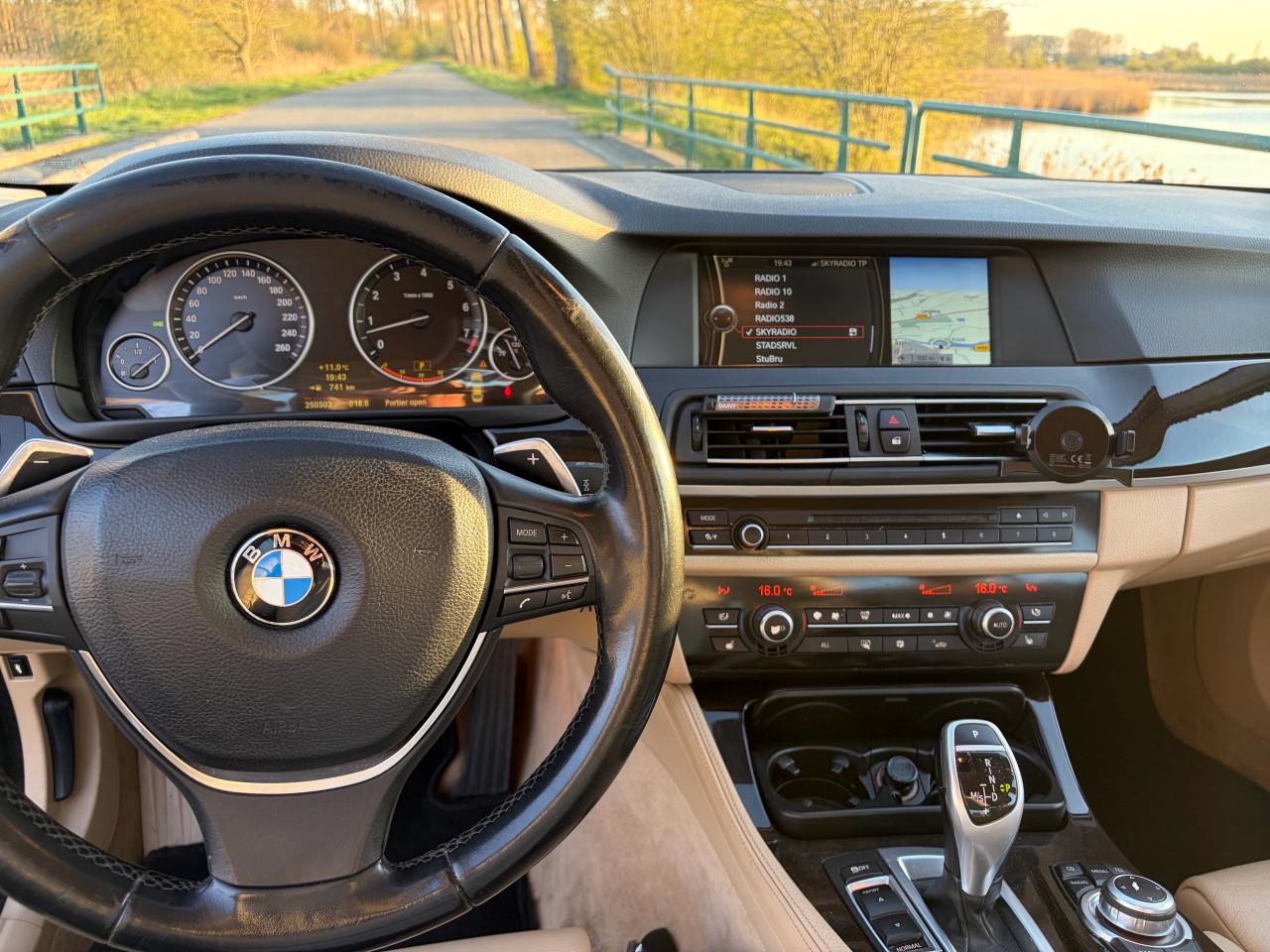 BMW 5-Serie 3.0 I 523 AUT 2010 Zeer goede staat!