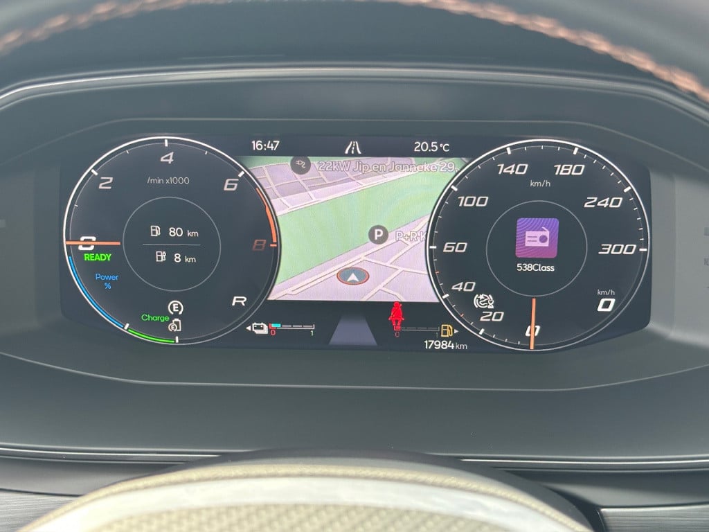 Cupra Leon Sportstourer 1.4 e-hybrid | led | 18 inch | extra getint glas | 