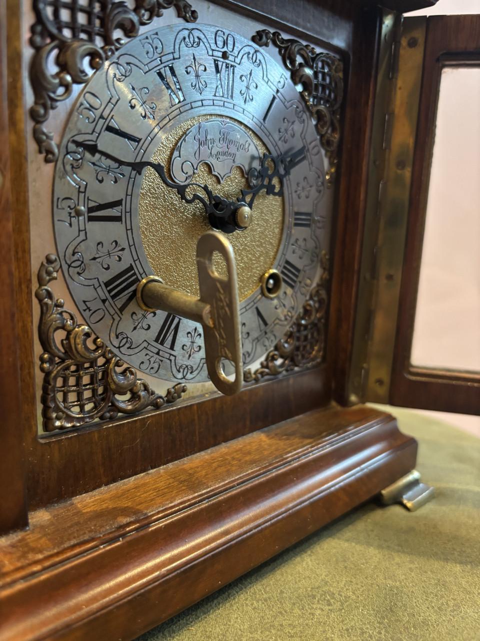 Antieke Engelse Tafelklok