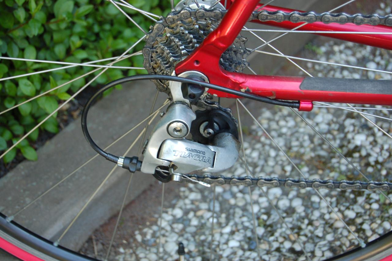 RACEFIETS - NIEUWE BANDEN