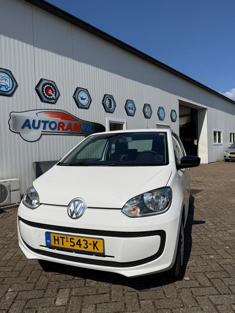 Volkswagen UP! 1.0 move up!