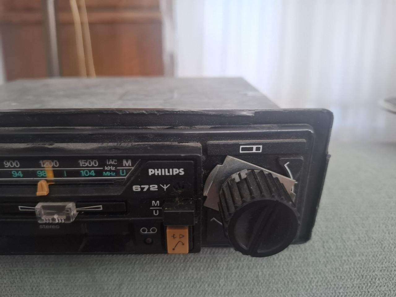 Klassieke Philips werkende autoradio