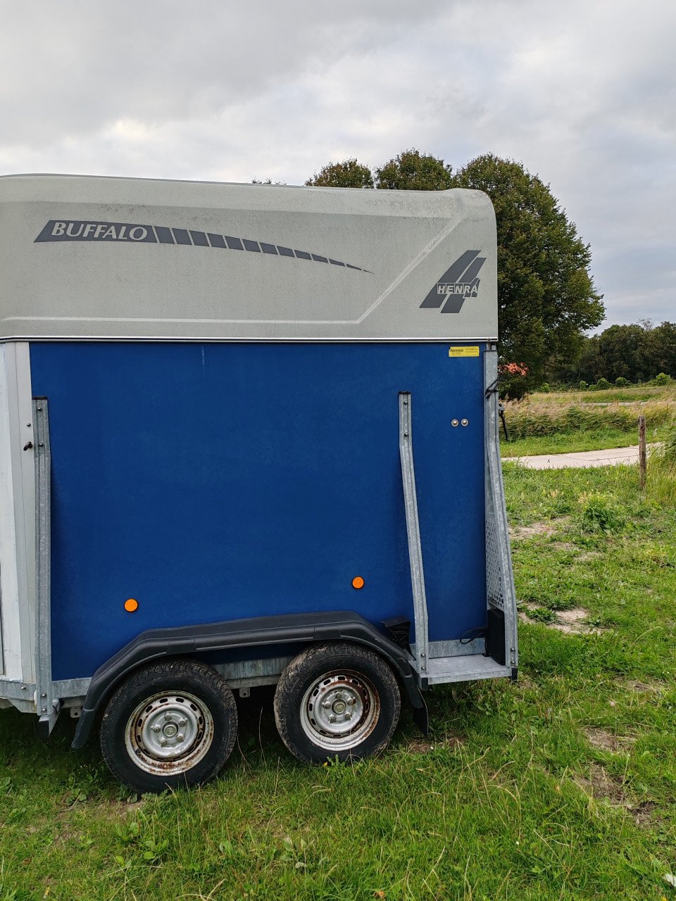 Zeer degelijke 2 paards trailer Henra buffalo