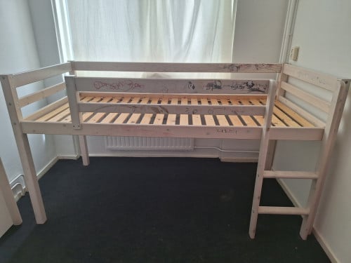 GRATIS Kinderbed / Vandaag ophalen.