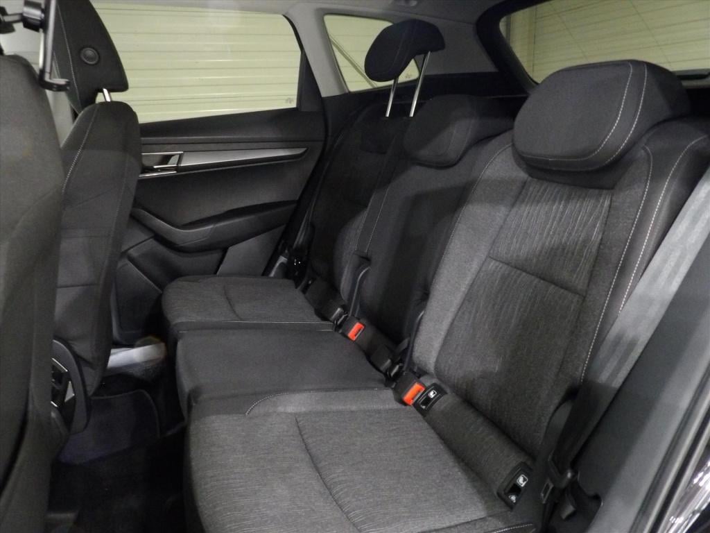 Skoda Karoq 1.5 tsi act greentech 150pk sportline business