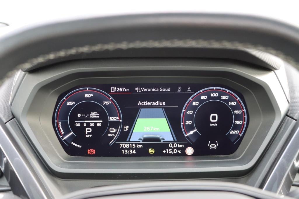 Audi Q4 E-tron 40 launch edition s competition 77 kwh