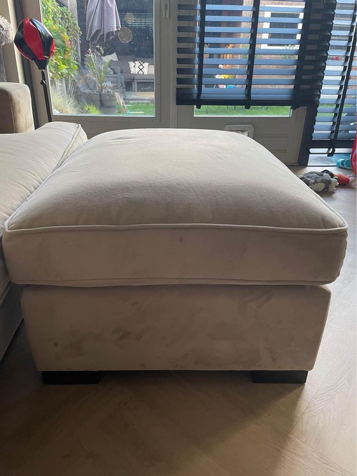 Bank van Rofra Home + Hocker