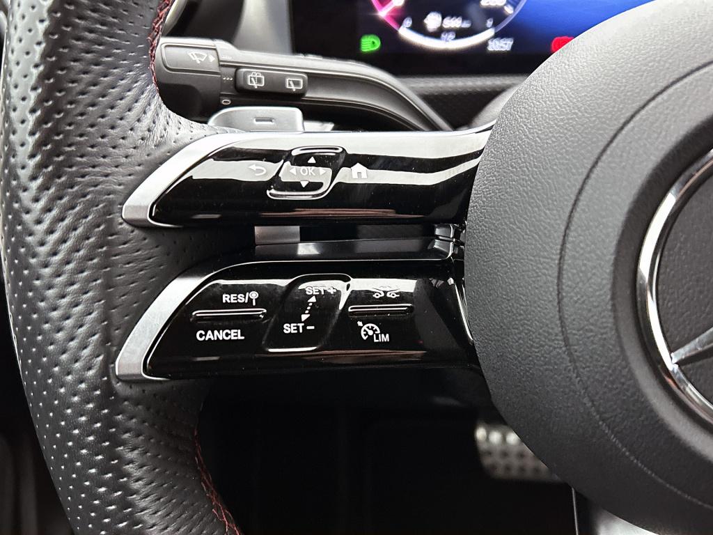 Mercedes-Benz Cla shooting brake 250 e amg plug-in hybride amg line | night