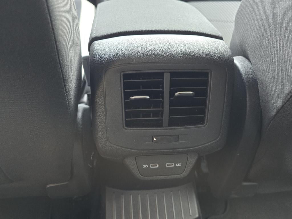 Volkswagen T-roc 1.5 tsi style business