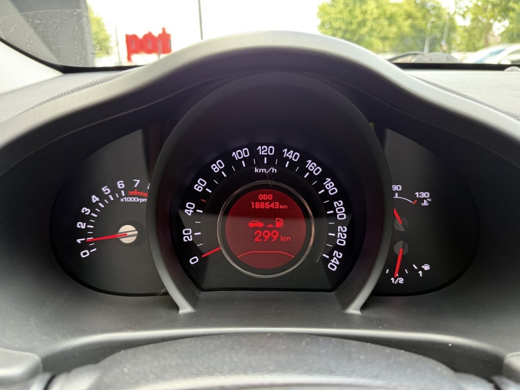 Kia Sportage 1.6 gdi x-ecutive +