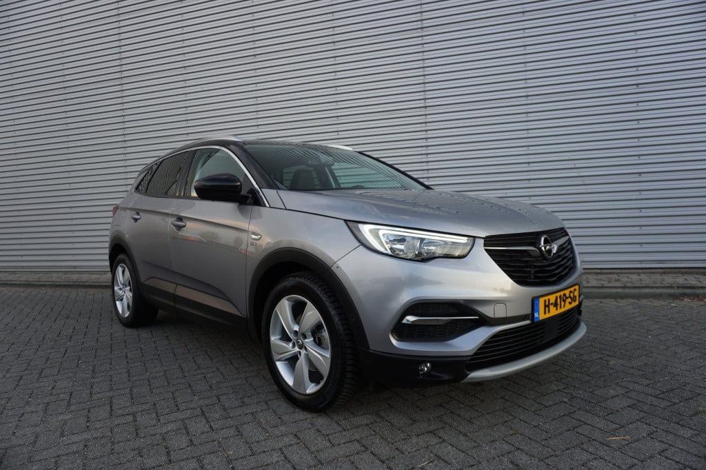 Opel Grandland X 1.2 turbo 120 jaar edition climate / navi / carplay / crui
