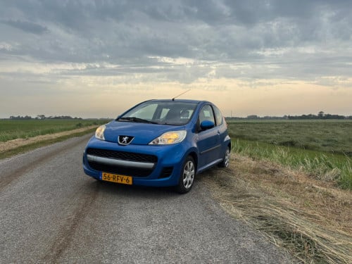 Nette Peugeot 107 2011