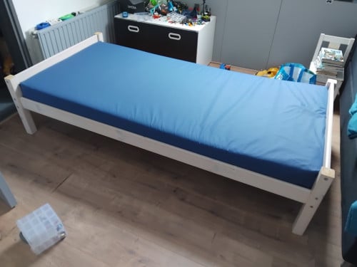 Gratis afhalen bed tegen ruil iets voor de kids