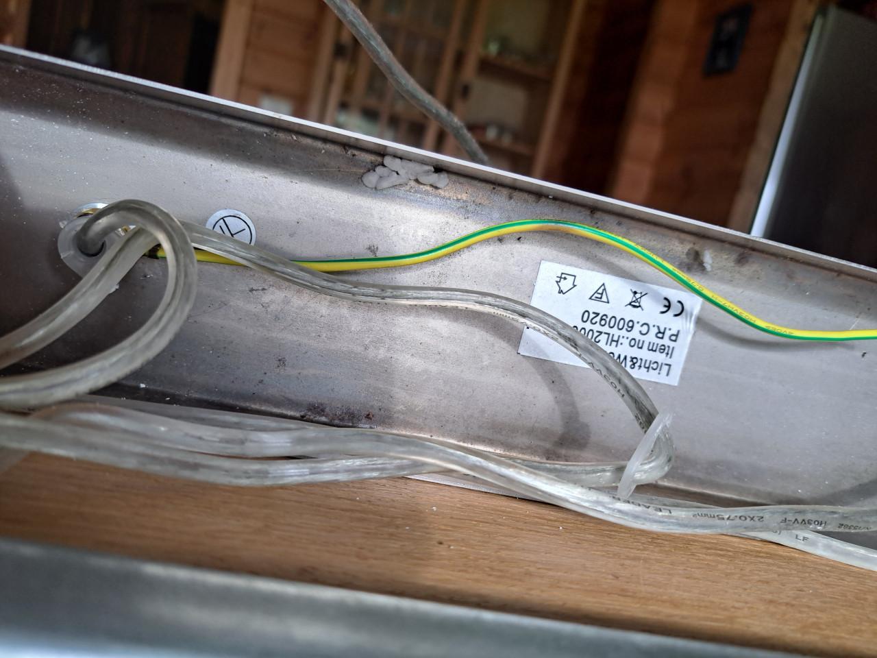 Armatuur hanglamp met vijf glazen kokerspots