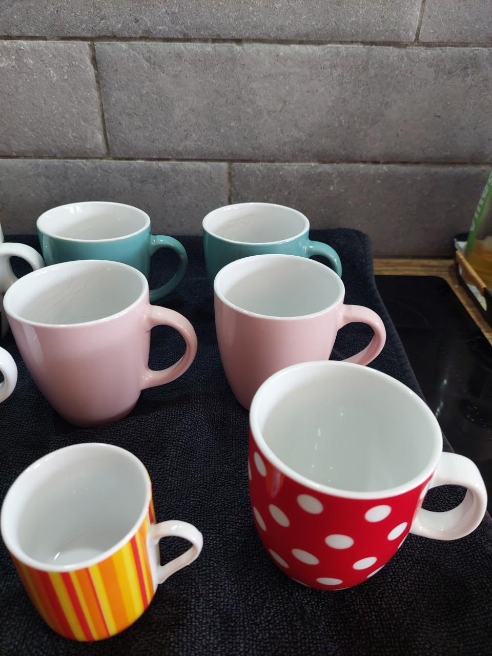 Grote set met mokken