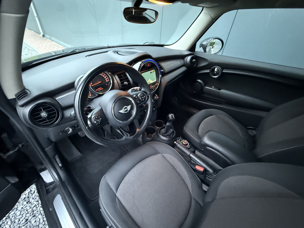 Mini Cooper mini 1.5 navigatie business 3-drs