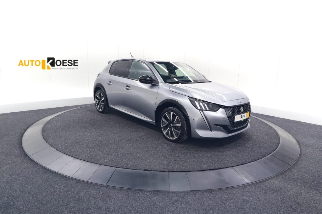 Peugeot 208 puretech 131 eat8 gt | camera | dodehoekdetectie | navigatie | 