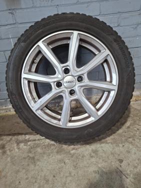 Hankook winterbanden met velgen