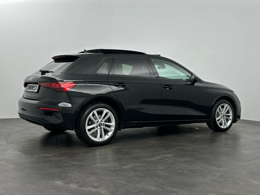Audi A3 sportback 40 tfsi e advanced edition pano massage acc carplay s-lin