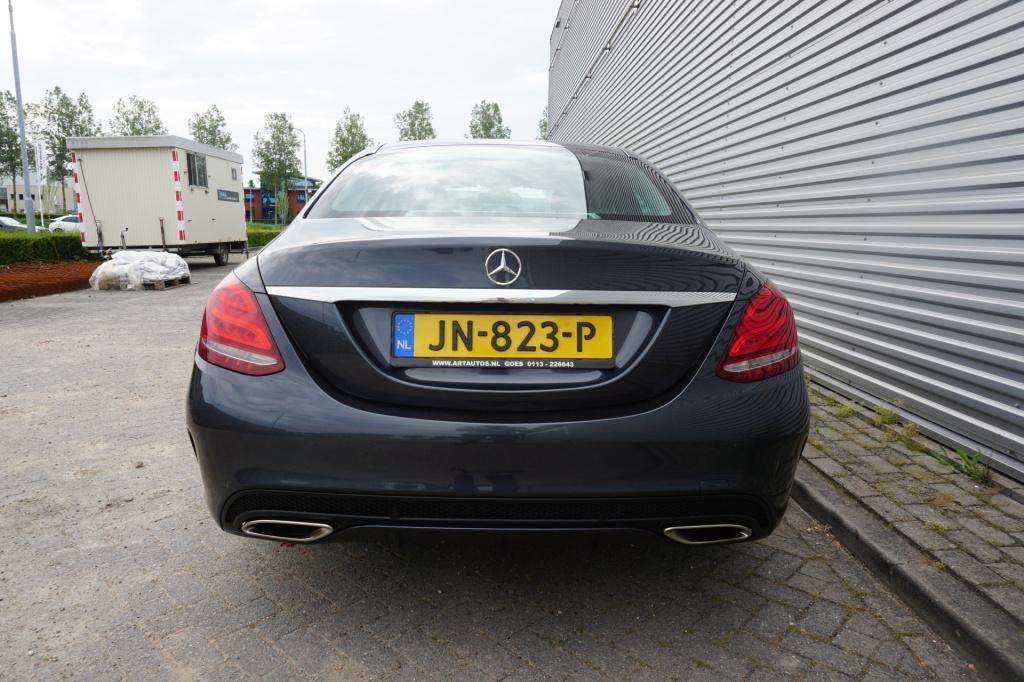 Mercedes-Benz C-Klasse 180 ambition amg line climate / navi / cruise / pdc 