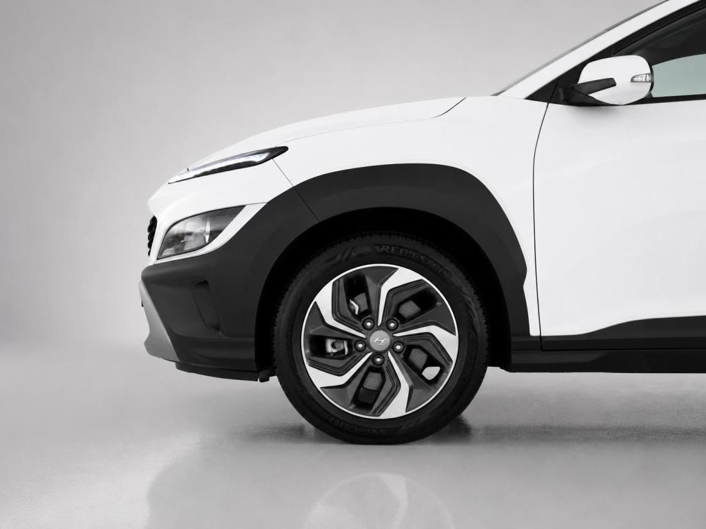Hyundai Kona 1.6 gdi hev comfort smart incl. trekhaak!