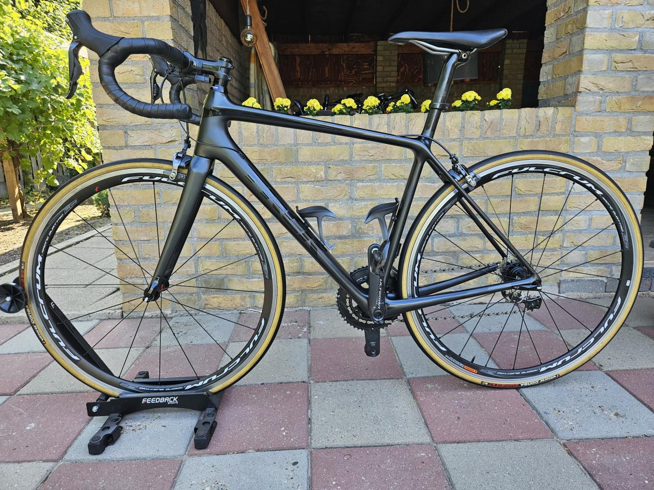 Trek Emonda SL - Ultegra Di2 - maat 54