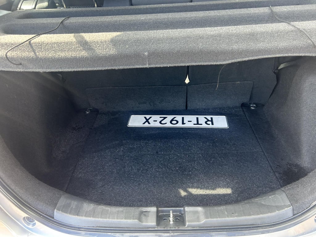 Honda Jazz 1.3 i-vtec comfort hoge instap|airco|lage km stand