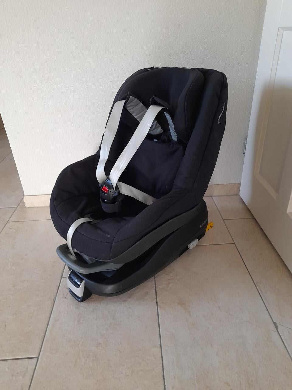 Maxi-cosi Pearl autostoel 9/18 kg met isofix ( in goede nette staat)