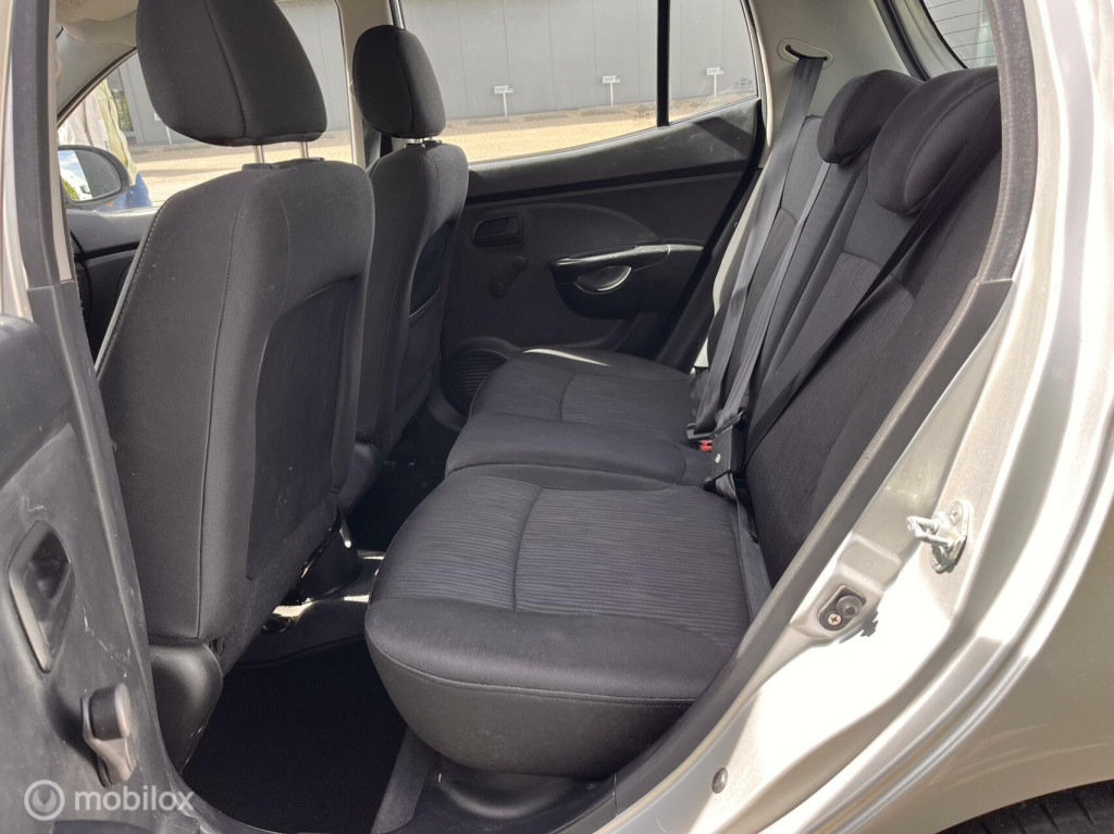 Kia Picanto 1.0 q airco trekhaak