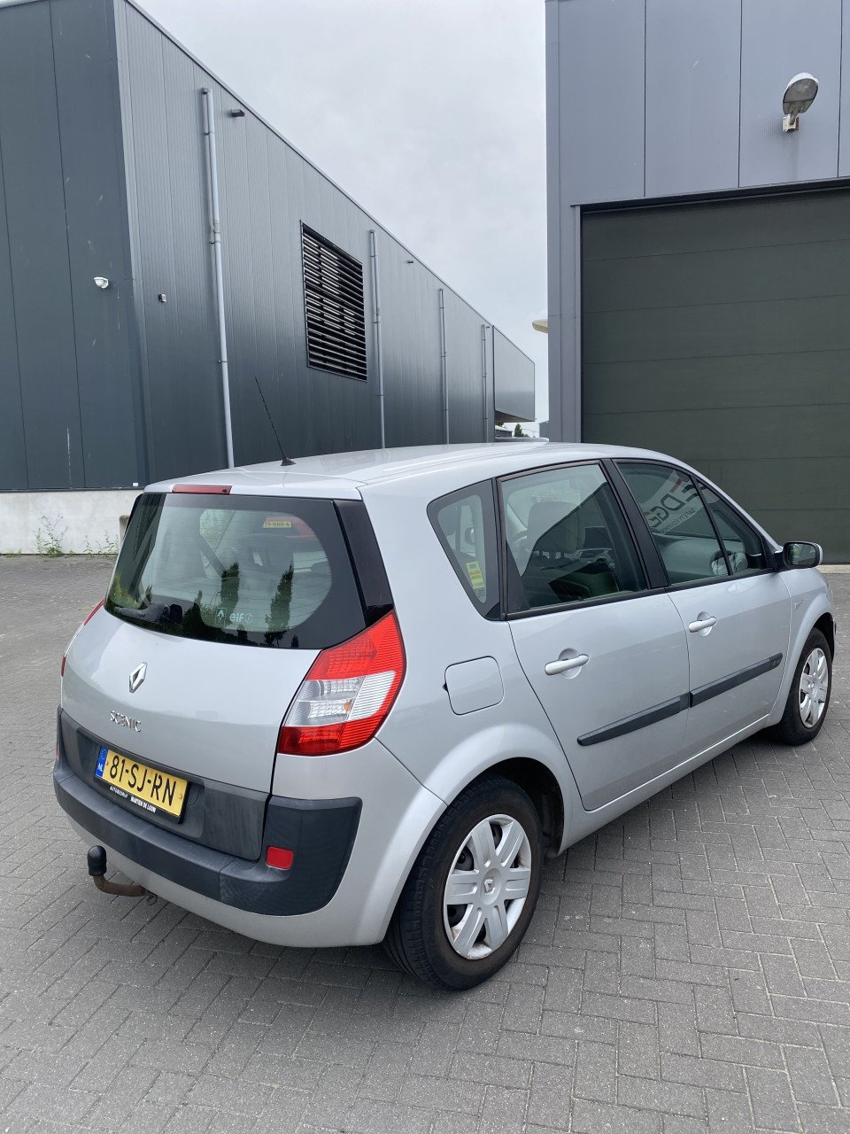 Renault Scénic 1.6 16V 82KW 2006 Grijs | 124.481 KM NAP
